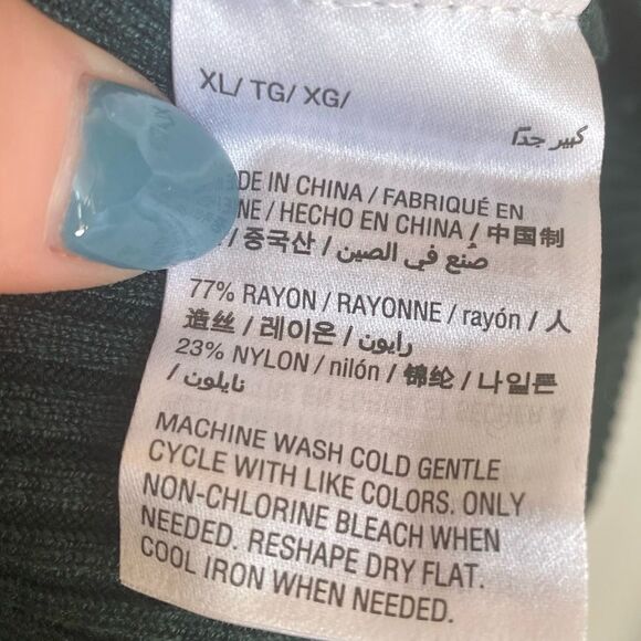 INC International Concepts Green Ribbed Cut Out Sweater NWT - Picture 3 of 4